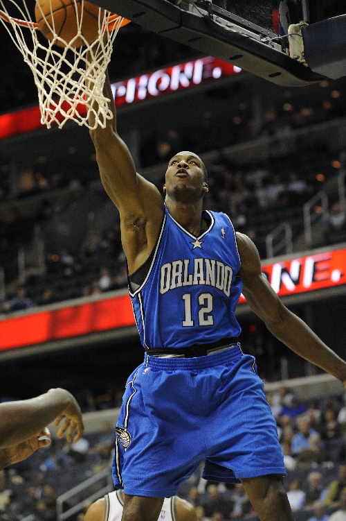 战海港两射一传，林加德加盟首尔65场比赛以来首次单场造3球（对海港梅开二度+送助攻，林加德加盟首尔后65场首次单场参与3球）