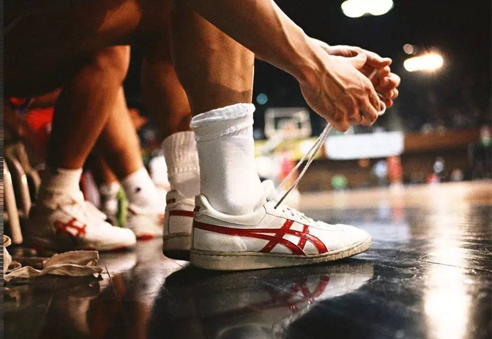 森林主帅：英超比欧联杯更重要，但我们也很重视欧联杯（森林主帅：英超优先级更高，欧联杯同样被重视）