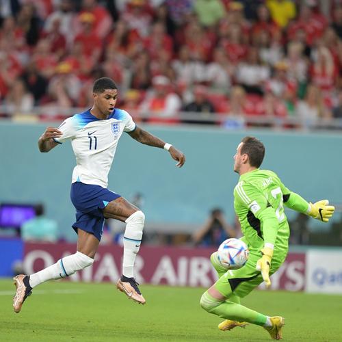 阿尔特塔：孔帕尼做什么都会很出色，他干得这么好我非常开心（阿尔特塔盛赞孔帕尼：无论做什么都很出色，他的成功让我很开心）