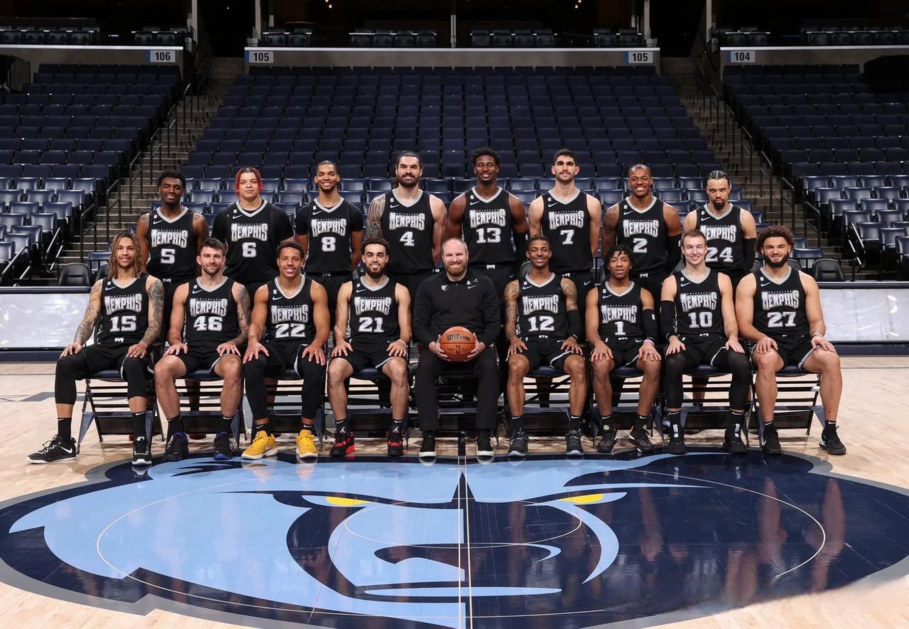 世界杯最新赛程曝光，传统豪门遭遇魔鬼分组（世界杯赛程新鲜出炉，老牌劲旅陷入死亡之组）