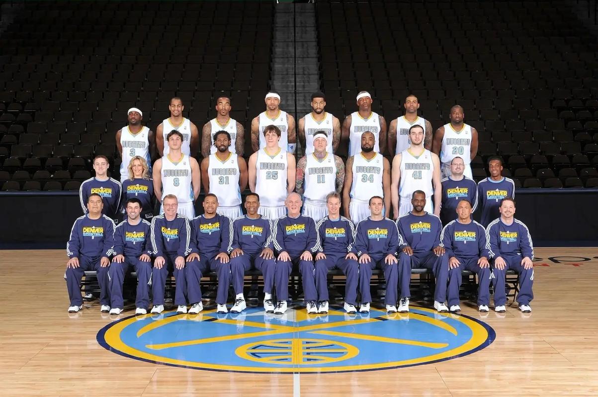 每体：已有323名巴萨会员转卖门票给法鹰球迷，这些票将作废（每体：查出323名巴萨会员向法鹰球迷转售球票，所涉门票将作废）