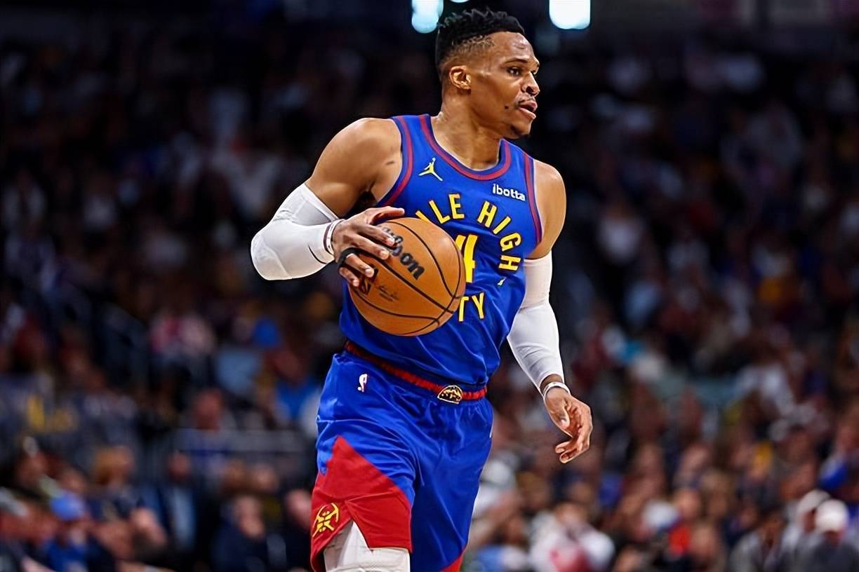 巴萨旧将：我的两座欧冠总被开玩笑；亚马尔达不到梅西的高度（前巴萨球员：我的两座欧冠常被调侃，亚马尔难及梅西高度）