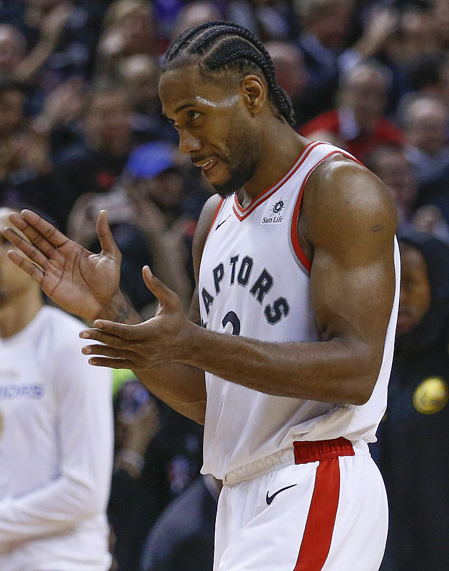 国安主场战平山东泰山（北京国安主场与山东泰山战成平局）